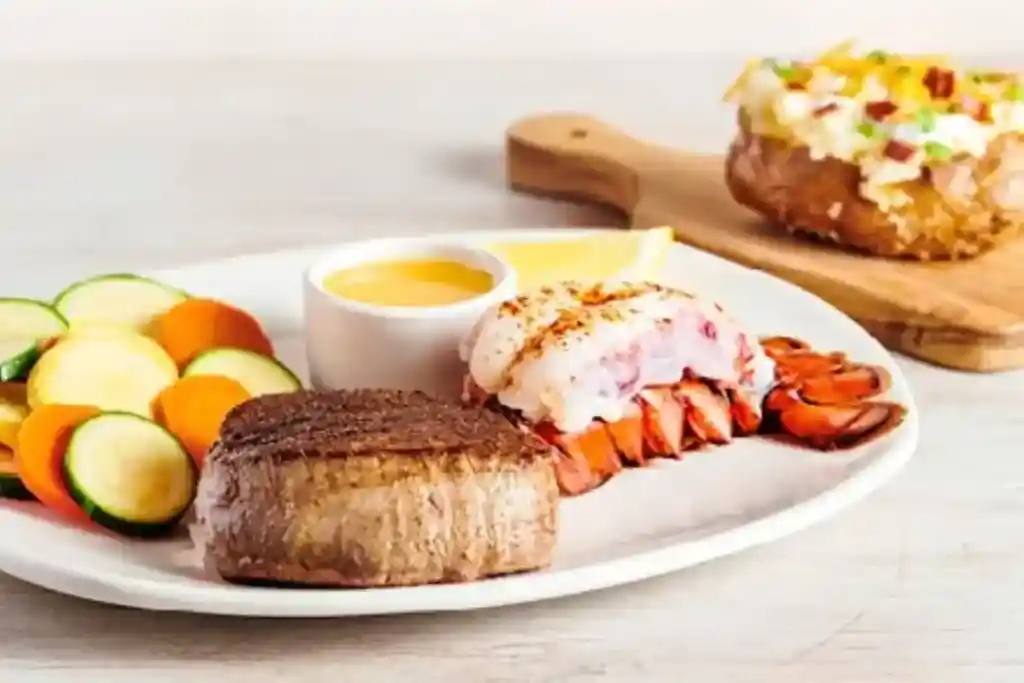 6oz Victoria’s Filet Mignon & Lobster